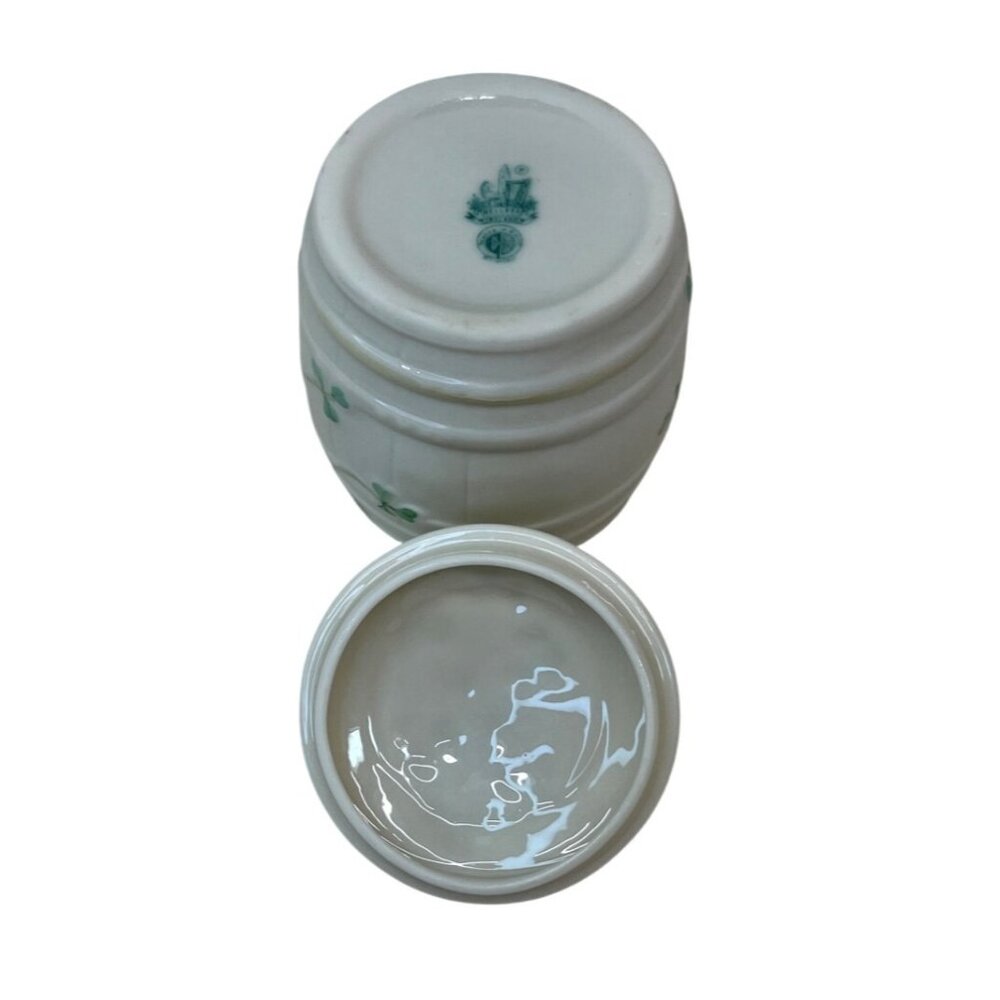 Belleek Ireland Shamrock Barrel Marmalade Jar Bowl with Lid 6th Mark 1975 - 1980 - Picture 8 of 8